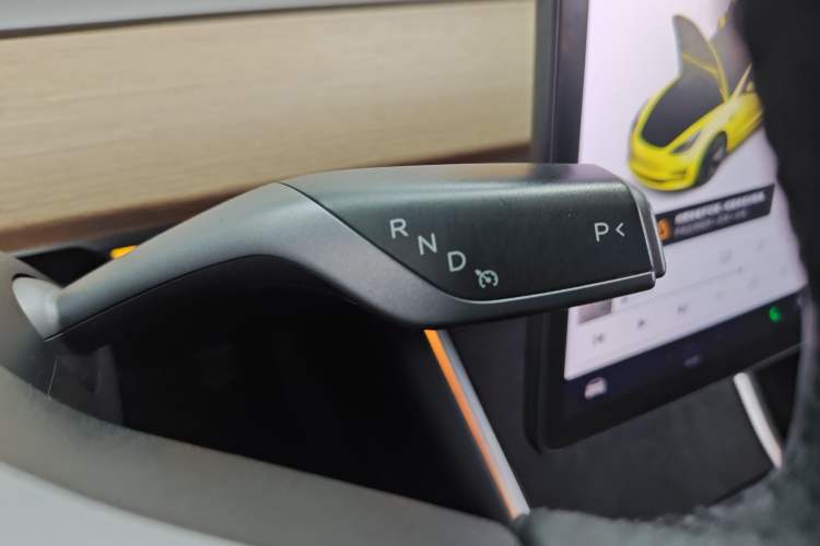 Used Tesla Model 3 2019 Standard Range Rear-Drive Upgraded Version
