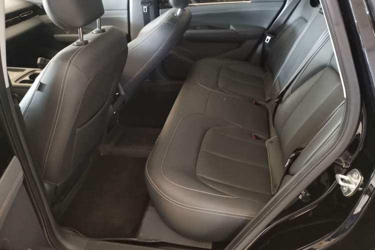 Used Wuling Xingguang 2024 Co-Creation Edition 70 Standard Model
