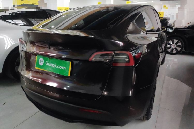 Used Tesla Model Y 2022 Long-Range All-Wheel-Drive Version
