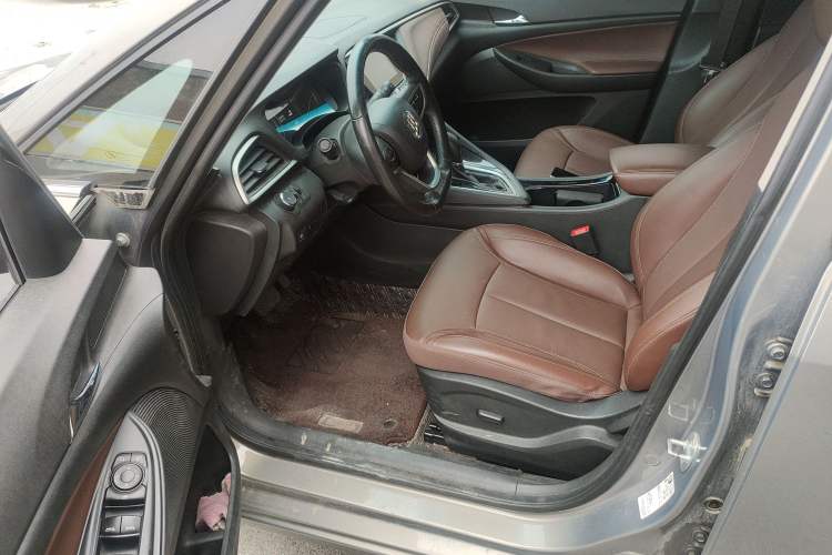 Used Buick GL6 2019 18T 6-Seater Connected Luxury Version China VI Standard
