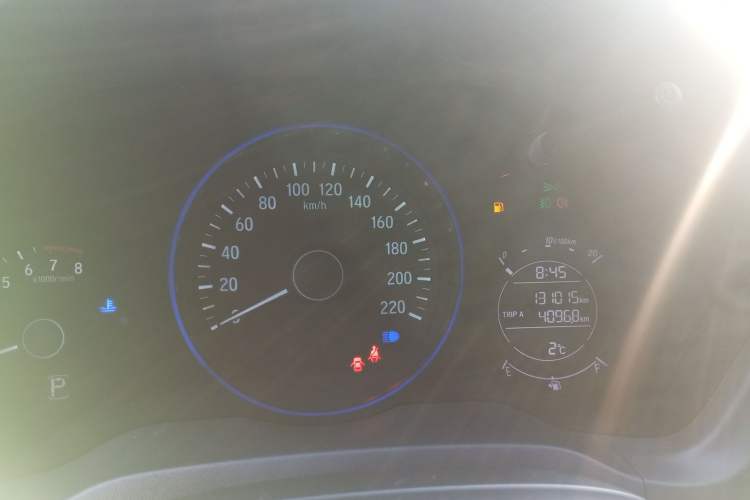 Used Honda Vezel 2015 1.5L CVT two-wheel drive Comfort trim
