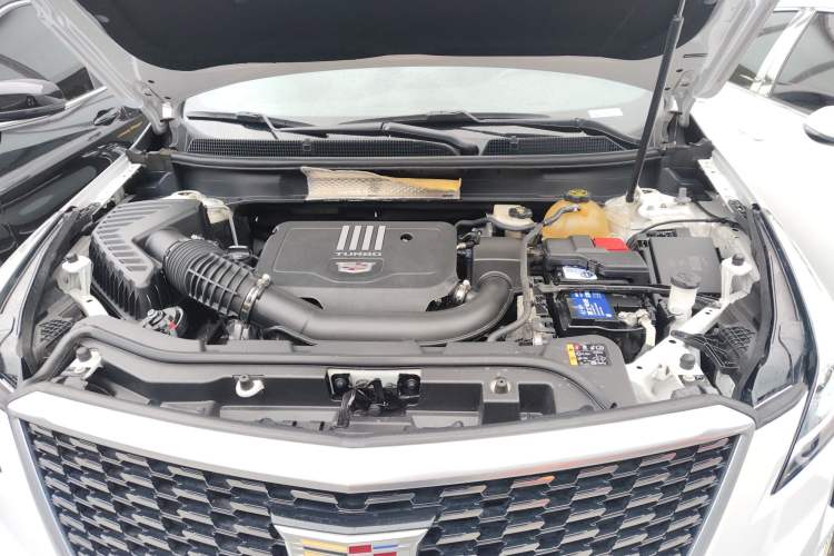 Used Cadillac XT5 2020 28T Tech Edition