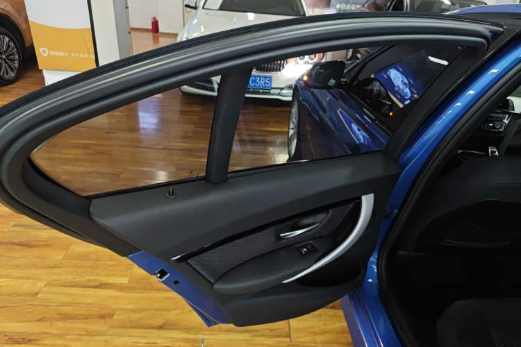 Used BMW 3 Series 2017 320i M Sport
