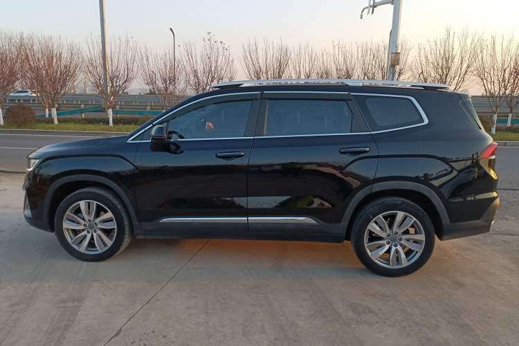 Used Geely Auto Haoyue 2022 1.8TD Automatic Prestige 7-Seater
