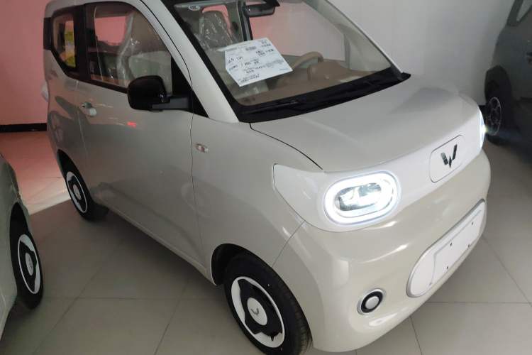 Used Wuling Hongguang MINIEV 2024 3rd Generation 215km Youth Edition