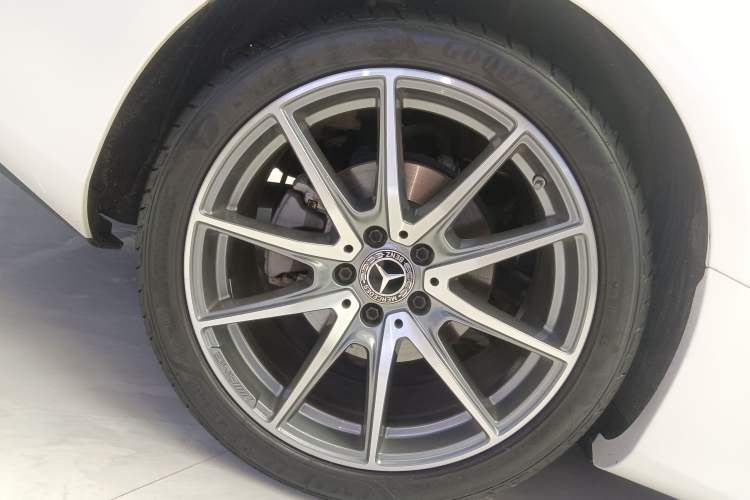 Used Mercedes-Benz E-Class 2023 E 260 Coupe
