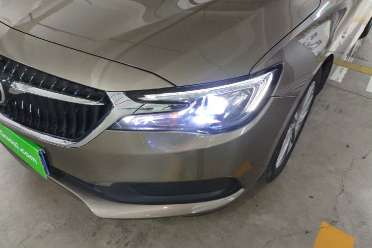 Used Buick GL6 2021 323T Mild Hybrid Connect Luxury Model
