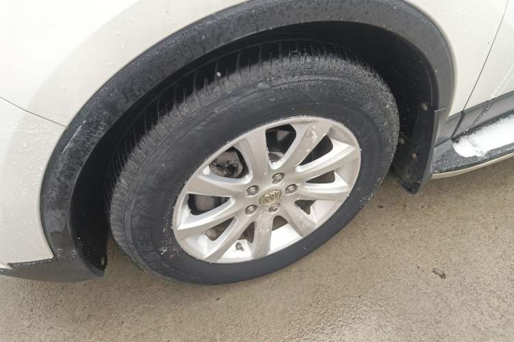 Used Buick Envision 2018 20T Two-Wheel-Drive Elite Model
