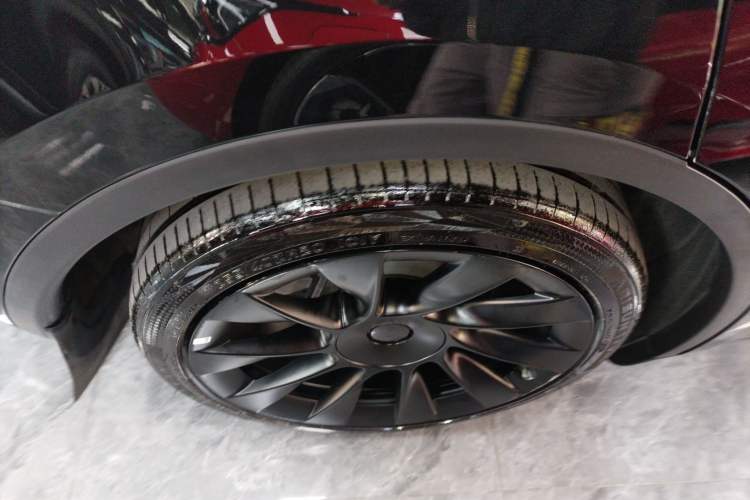 Used Tesla Model Y 2022 Rear-Wheel-Drive Version
