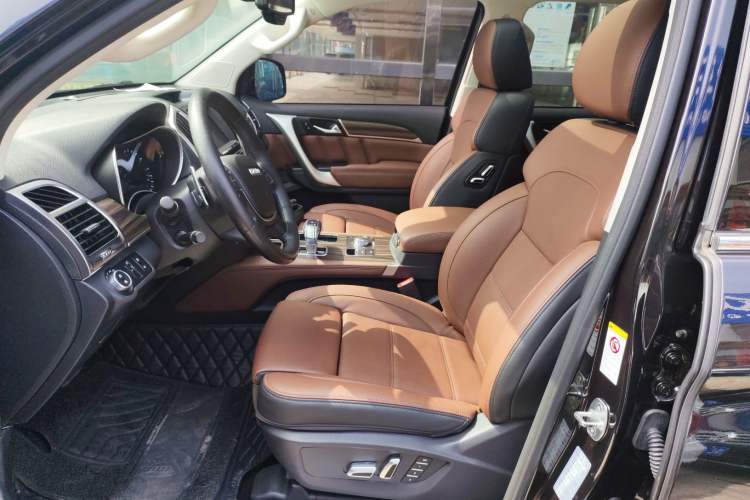 Used Haval H9 2017 2.0T Gasoline 4x4 Premium 5-Seater
