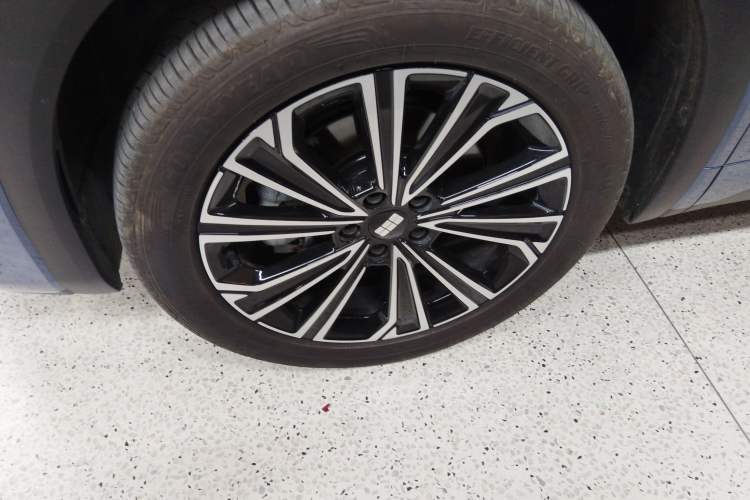 Used  Galaxy Xingjian 7 EM-i 2025 120km Flagship Edition
