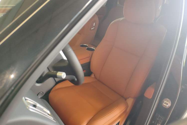 Used Li Auto L9 2025 Ultra Smart Refreshed Edition
