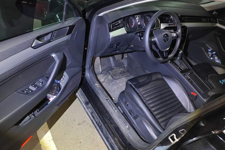 Used Volkswagen Magotan 2018 330TSI DSG Advanced Model