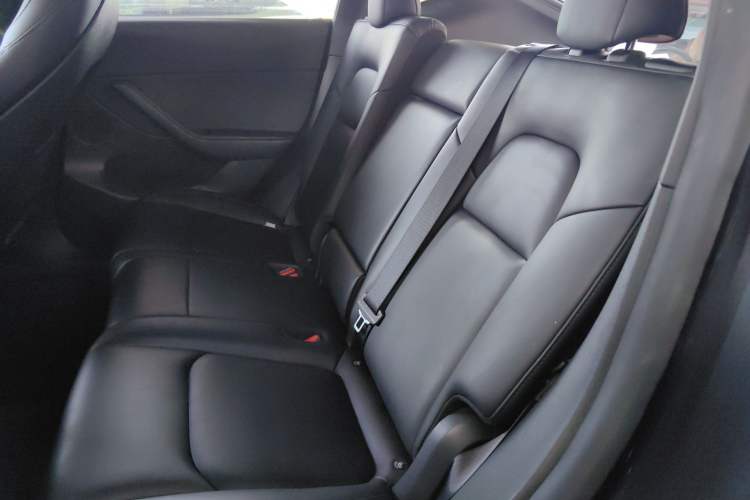 Used Tesla Model Y 2024 Rear-Wheel-Drive Version
