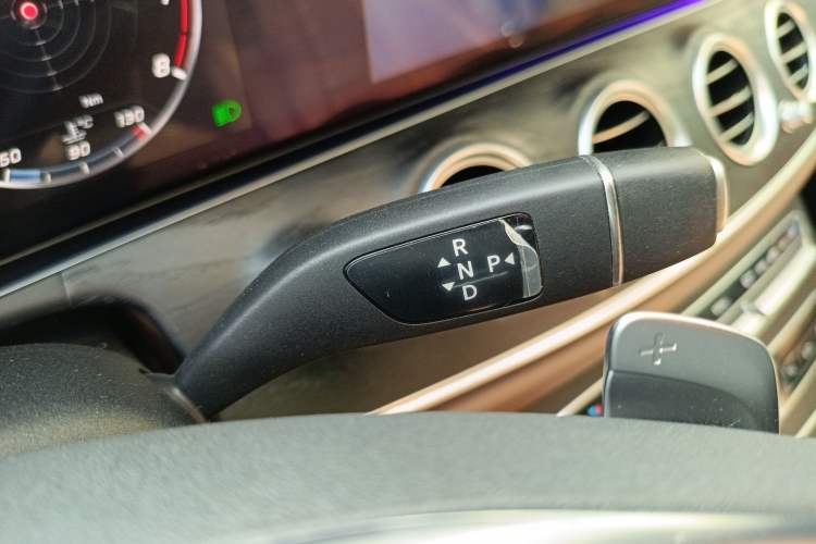 Used Mercedes-Benz E-Class 2018 Restyled E 300 L Sport Luxury Edition
