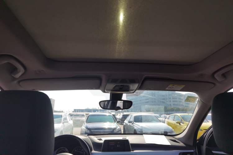 Used BMW X1 2019 sDrive20Li Leading Model
