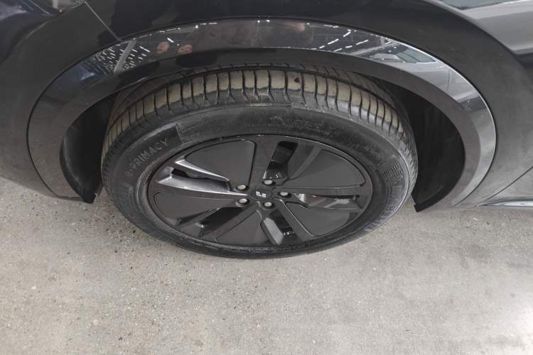 Used Li Auto L8 2024 Pro Model
