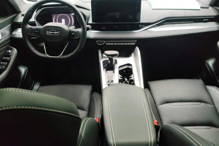 Used Geely Auto Preface 2023 2.0TD Luxury Version
