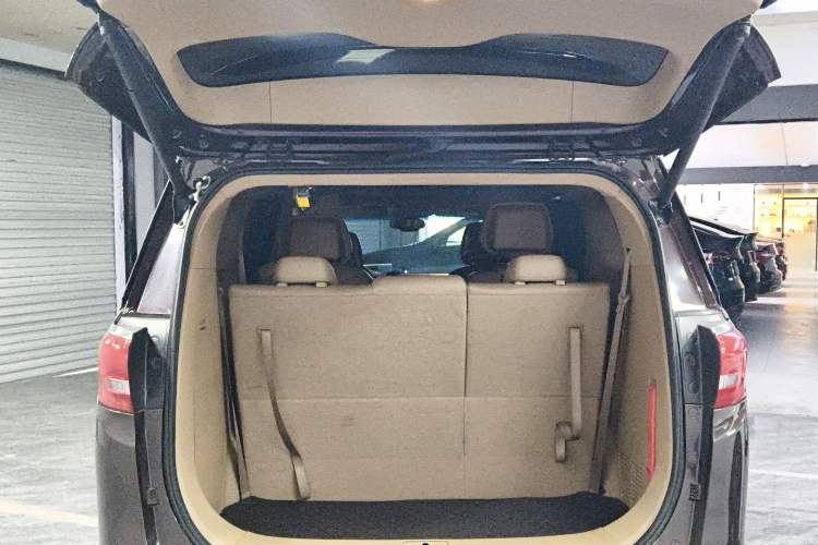 Used Buick GL8 2017 ES 28T Luxury Model China V Standard
