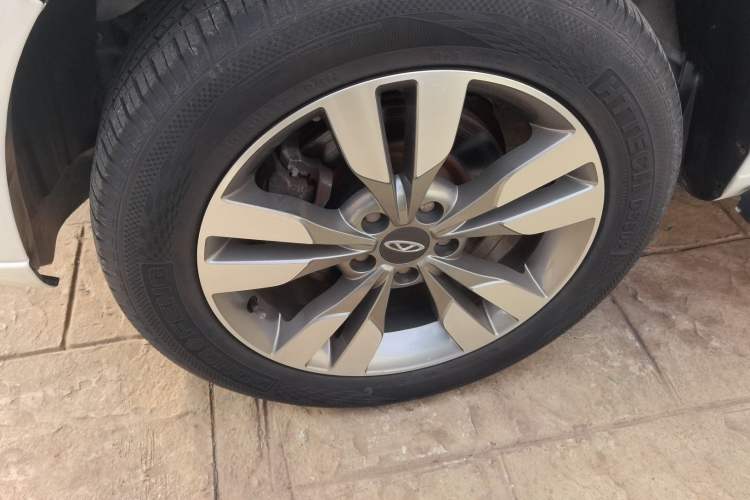 Used Chery Tiggo 3 2016 1.6L CVT ZhiShang Edition
