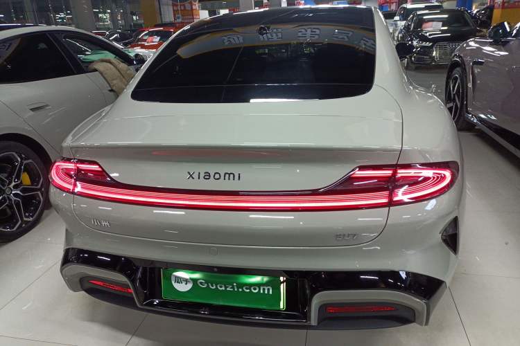 Used  SU7 2024 Rear-Drive Long-Range Intelligent Driving Version
