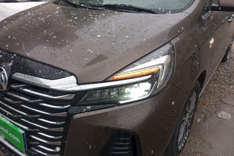 Used Buick GL8 2023 Land Executive Class Smart Enjoyment Model
