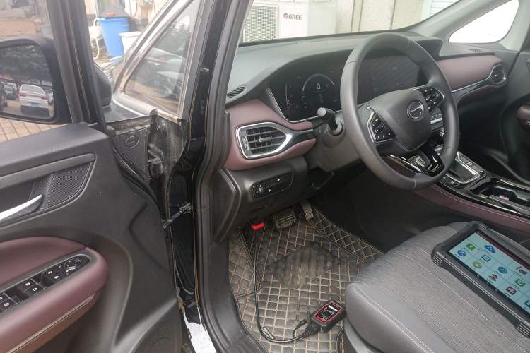 Used GAC Trumpchi M6 2023 PRO 270T DCT Elite Edition
