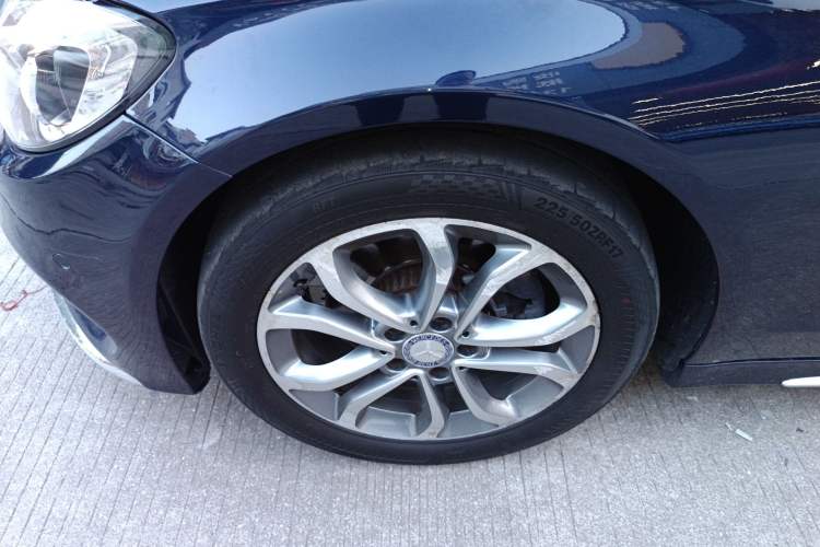 Used Mercedes-Benz C-Class 2015 C 200 L Sport Edition