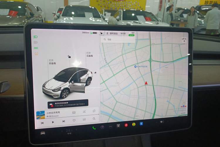 Used Tesla Model Y 2021 Long-Range All-Wheel-Drive Version 3D7