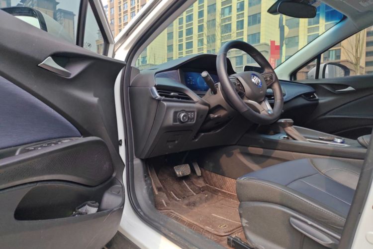 Used Buick Velite 6 2023 430km Range Commuter Version
