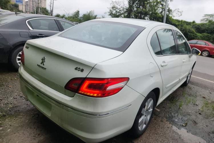 Used Peugeot 408 2013 1.6L Automatic Comfort Edition
