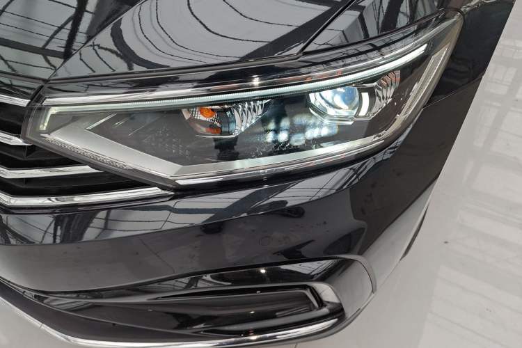 Used Volkswagen Magotan GTE Plug-in Hybrid 2022 GTE Luxury Model