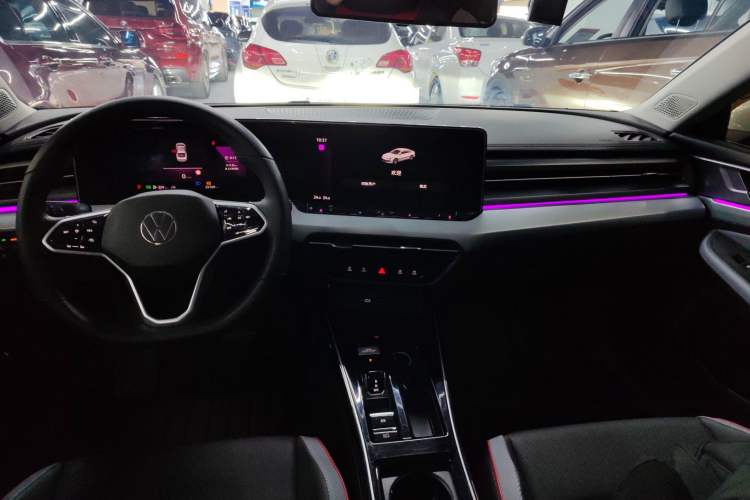 Used Volkswagen Lamando 2023 Lavida L 280TSI DSG Cool & Spicy Edition
