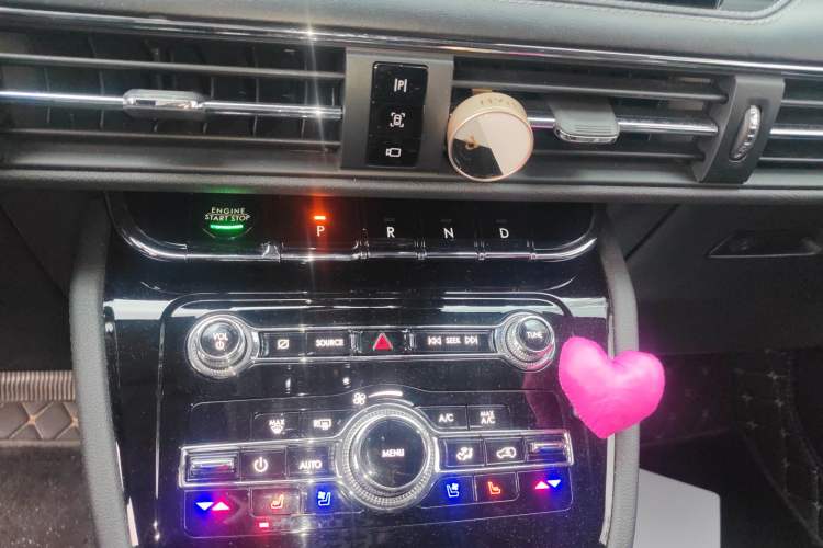 Used Lincoln Corsair 2020 2.0T Two-Wheel Drive Luxury Edition
