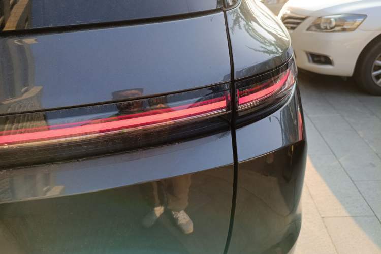 Used Li Auto L9 2022 Max model
