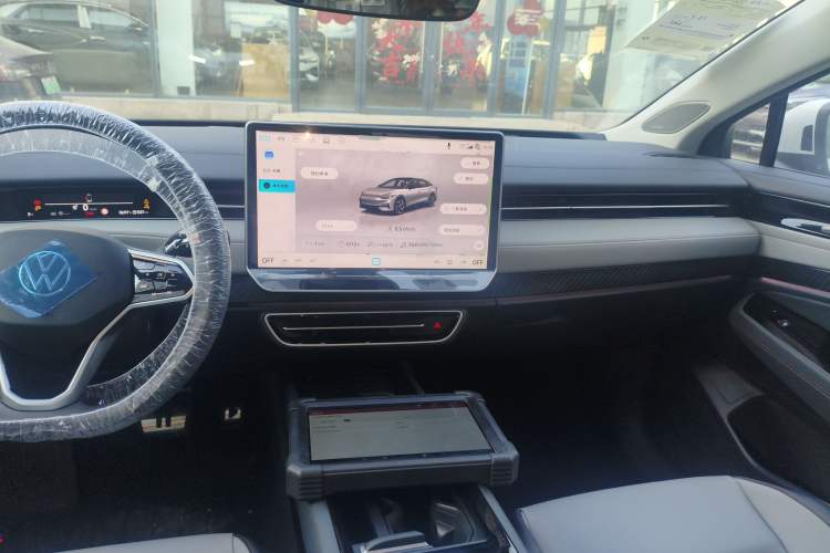 Used Volkswagen ID.7 VIZZION 2024 AIR model