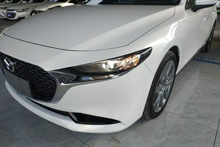 Used Mazda Mazda 3 Axela 2023 2.0L Automatic ZhiXuan Edition
