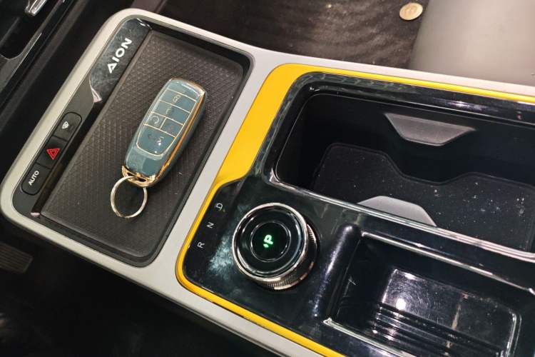 Used AION Y 2022 70 Tech Edition Lithium Iron Phosphate