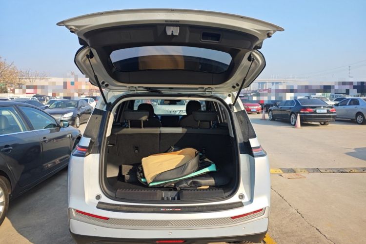 Used AION Y 2024 Younger
