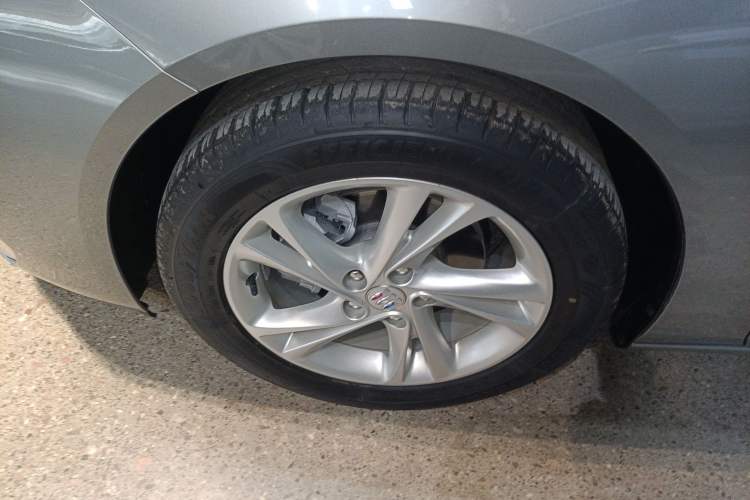 Used Buick Regal 2024 25T Deluxe Edition