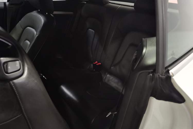 Used Audi A5 2013 Cabriolet 40 TFSI
