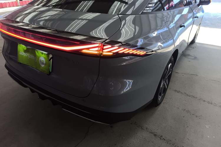 Used  L6 2024 60km PLUS Dragon Edition