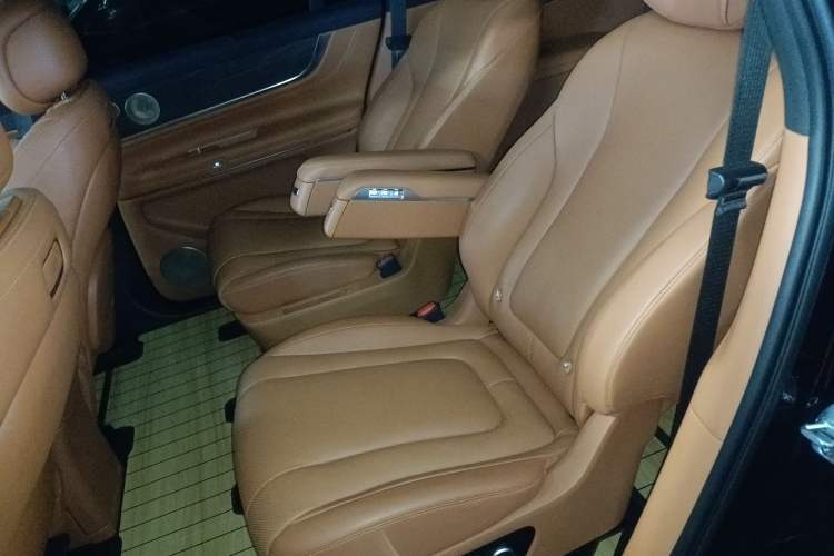 Used Hima AITO M9 2024 Range-Extended Max Edition 52 kWh 6-Seater Version
