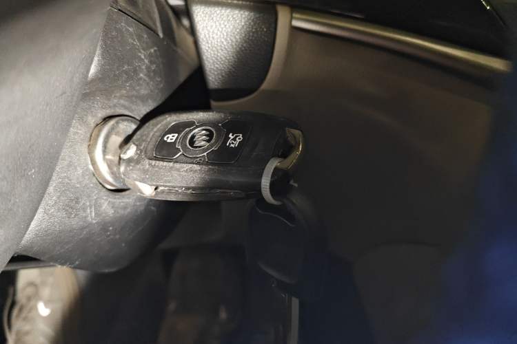 Used Buick Verano 2017 Sedan 15S Automatic Leading Model
