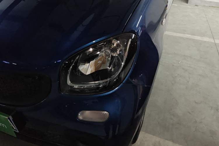 Used  forfour 2018 1.0L 52 kW Dynamic Edition