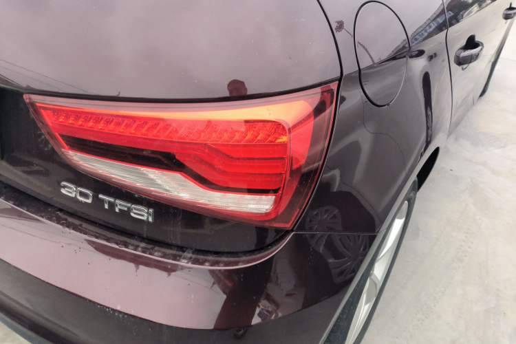 Used Audi A1 2016 30 TFSI Sportback Design Fashion Edition
