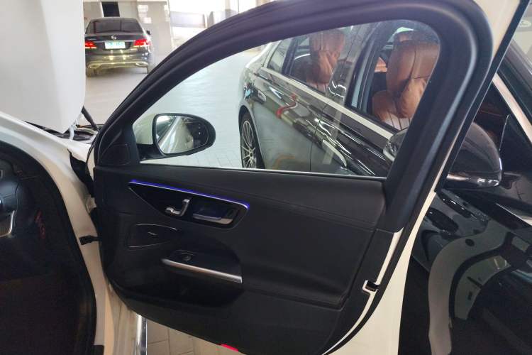 Used Mercedes-Benz C-Class 2025 C 200 L Sport Edition
