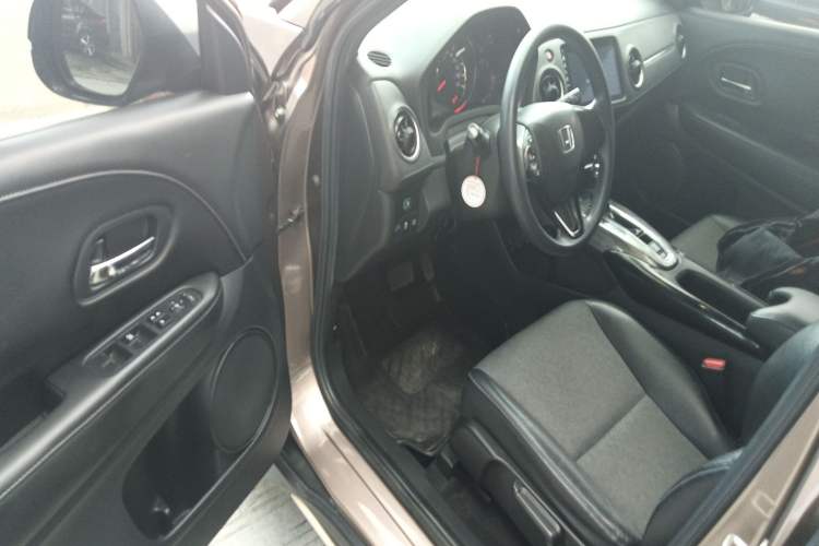 Used Honda XR-V 2019 220TURBO CVT Luxury Edition China VI Emission Standard
