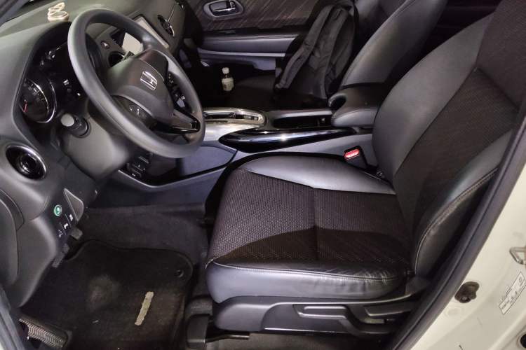 Used Honda XR-V 2017 1.8L EXi CVT Comfort Version
