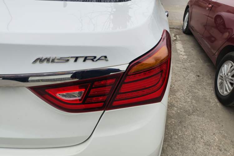 Used Hyundai Mistra 2017 1.8L Automatic Deluxe DLX Model China V Emission Standard
